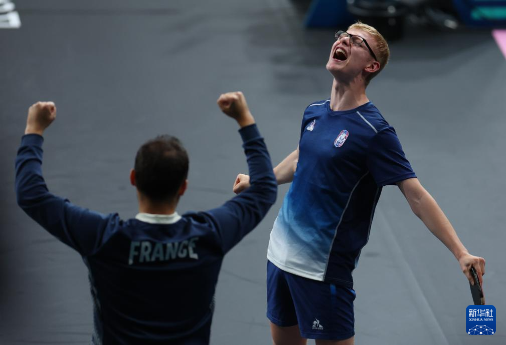 在他的职业 在他的职业