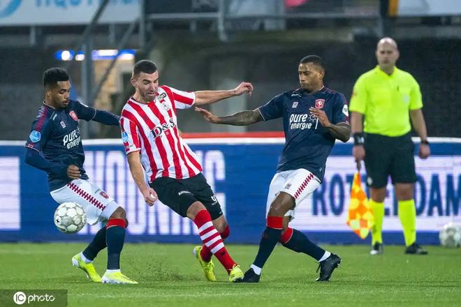 级三巨头 级三巨头