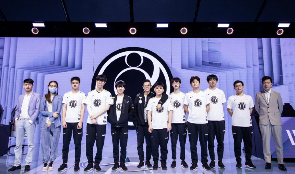 根据现场画 根据现场画