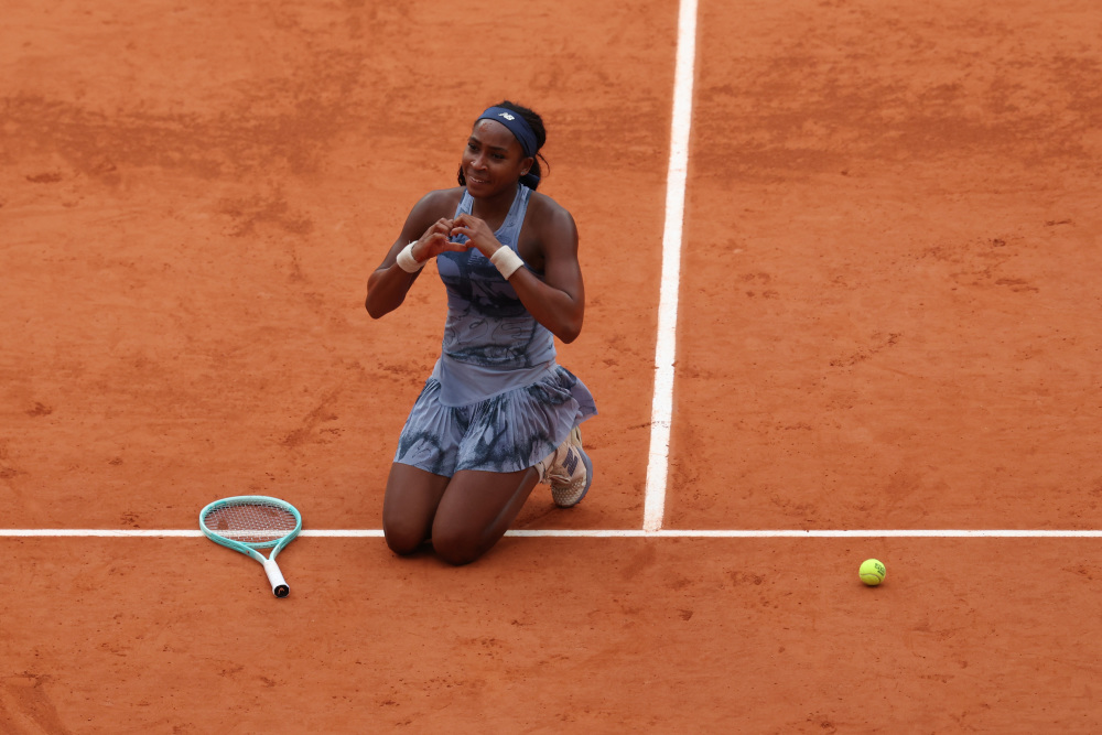 高诗岩的正 高诗岩的正