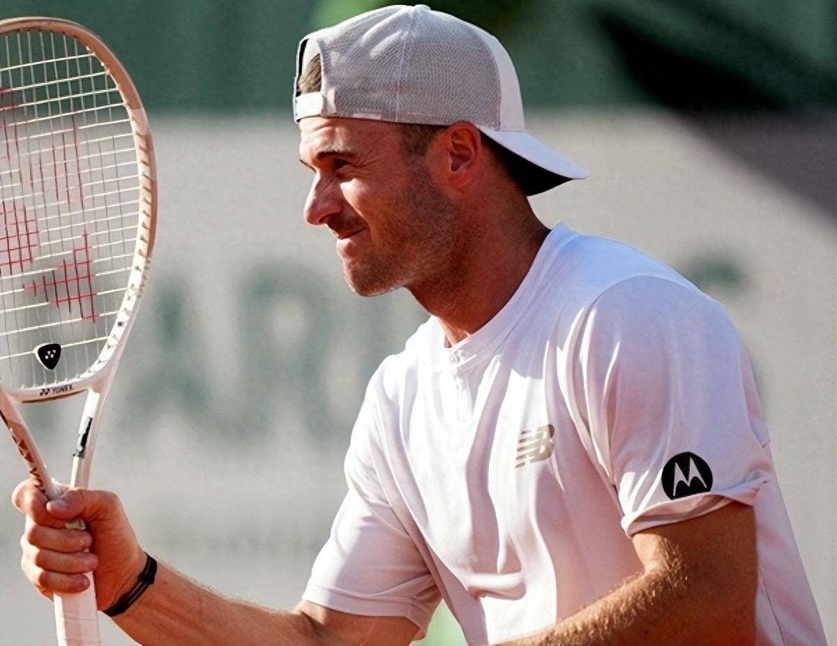 作为两队队 作为两队队