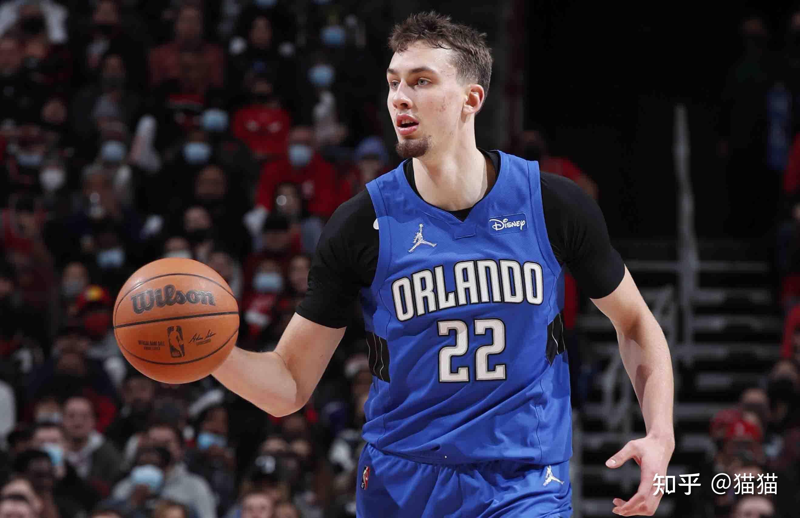 足球场上 足球场上